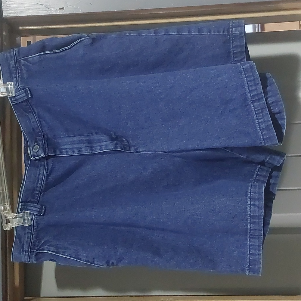 Riders Causal shorts sz 18 M